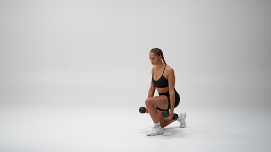 Dumbbell walking lunge